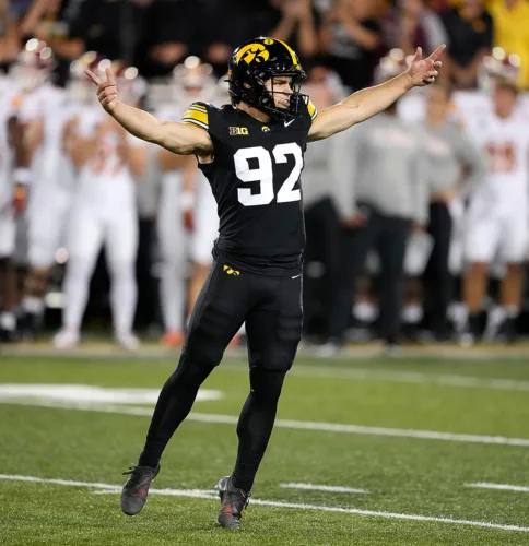 Buhr's heroics recognized by Big Ten